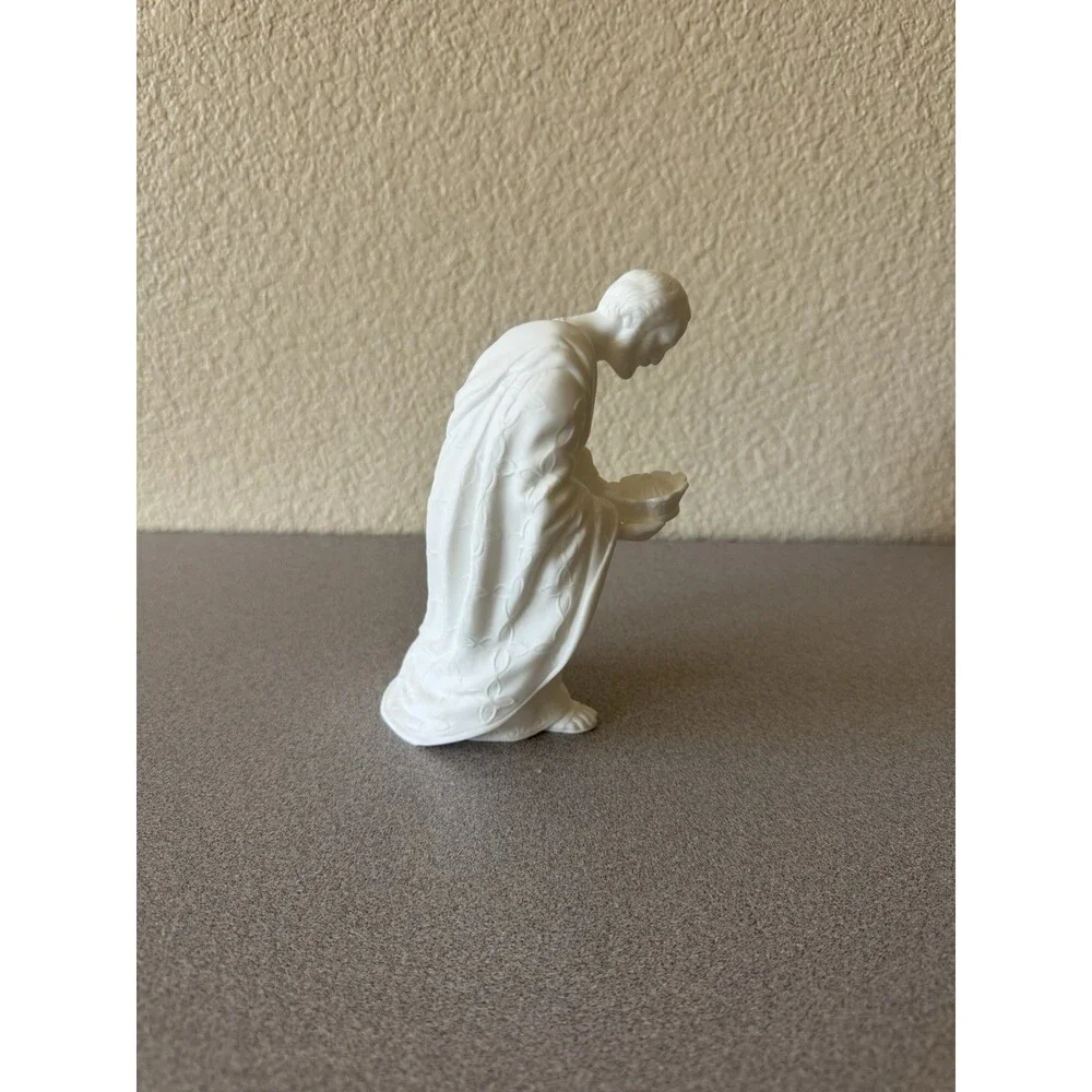 Lenox nativity gaspar